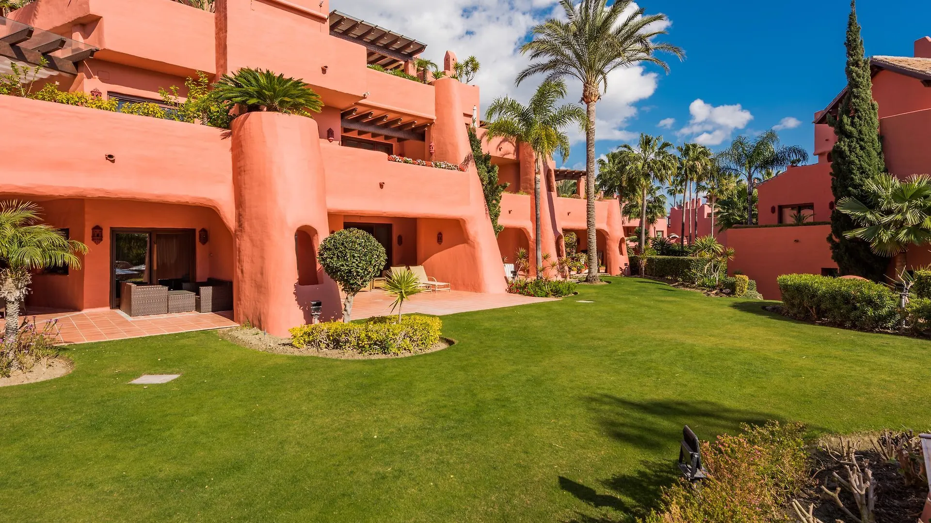 Apartments Torre Bermeja Estepona